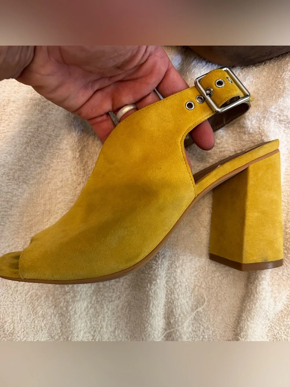 Brass Plum (BP) Yellow Suede Block Heel Slingback Sandals 7.5